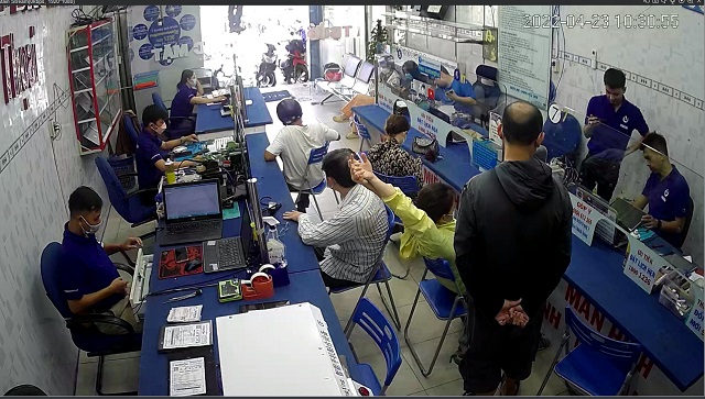 Thay mặt kính cảm ứng điện thoại LG V40 ThinQ lấy liền tại Bảo Hành One