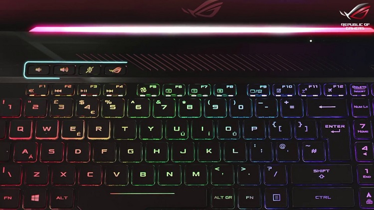 Bàn phím Asus Rog được đánh giá cao