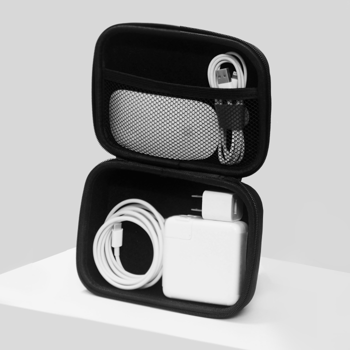 Bảo quản dây sạc Macbook trong túi, hộp khi không sử dụng