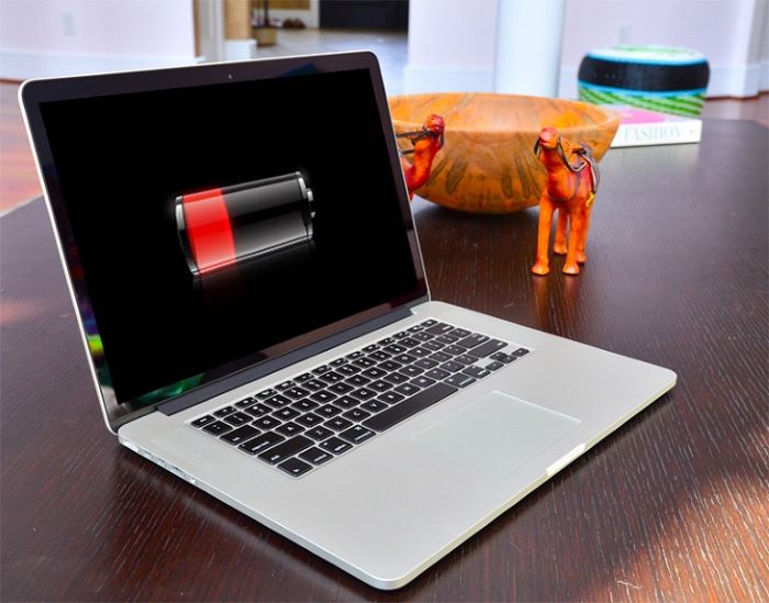 Lý do nên check pin laptop