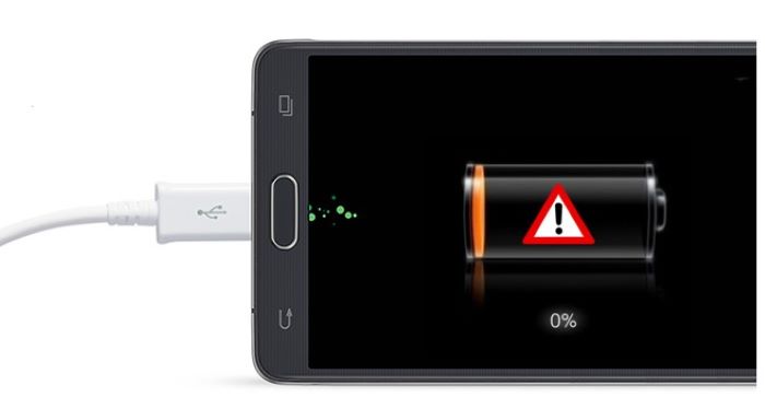 Sạc pin khi điện thoại báo pin yếu