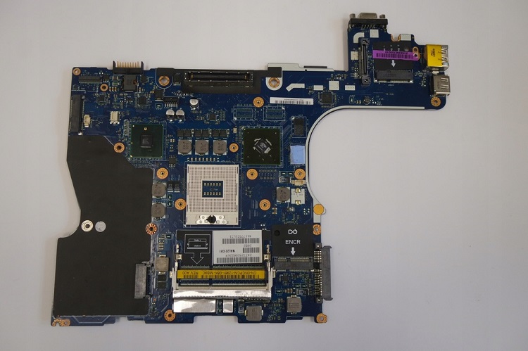 NVIDIA NVS 3100M tiêu thụ điện tối đa 14W