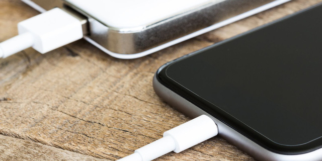 Chân sạc bị lỏng: Nguyên nhân và một số cách khắc phục hiệu quả