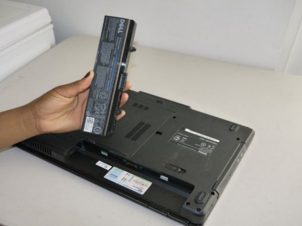 Thay Pin Laptop Dell Latitude 7480