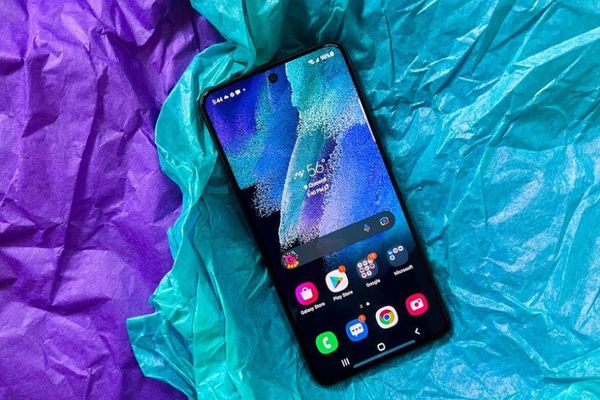 điện thoại chống nước ip68