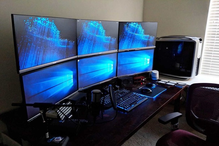 Hỗ trợ làm việc đa màn hình