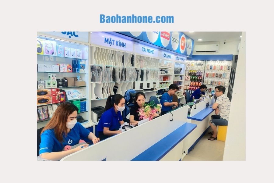 thuc-te-cong-viec-thu-ngan-la-gi?-yeu-cau-va-pham-chat-mot-thu-ngan