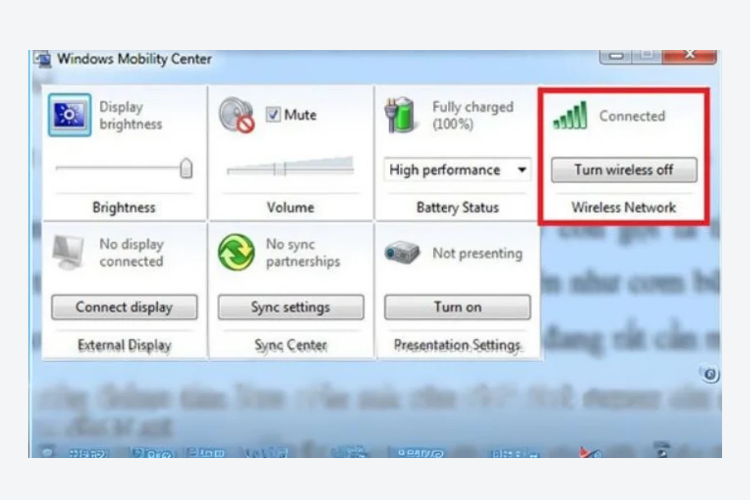 Nhấn Windows + X và chọn Mobility Center