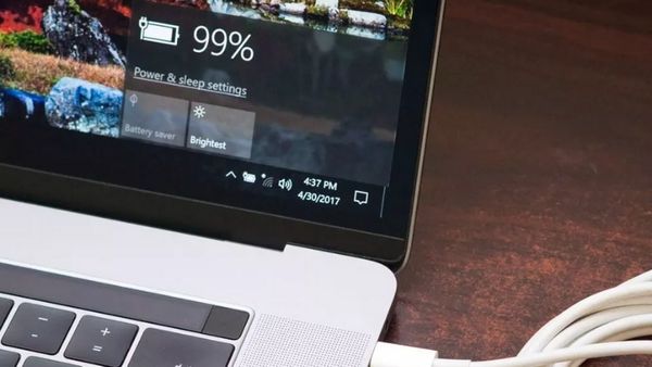 pin laptop 6 cell dùng được bao lâu