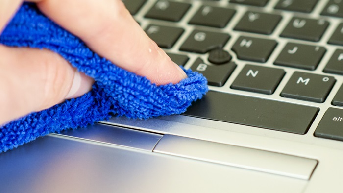 Khăn vệ sinh laptop