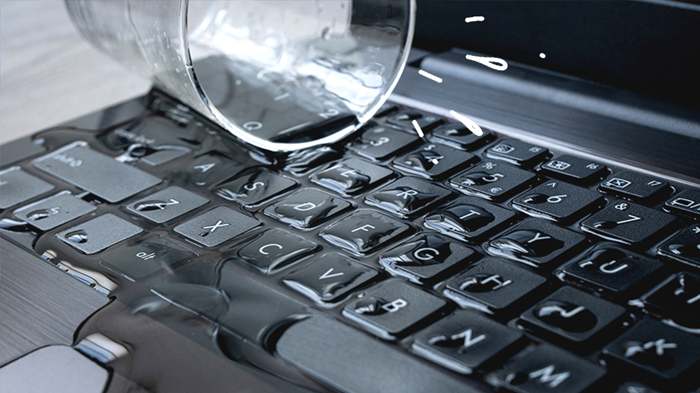 Không đặt chất lỏng gần laptop