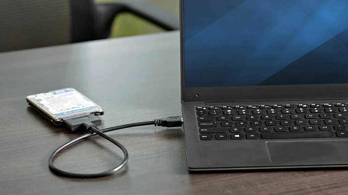 Loại bỏ USB khởi động khỏi laptop