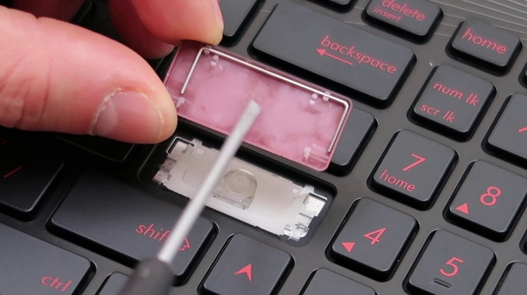 Lỗi liệt bàn phím laptop Asus Rog