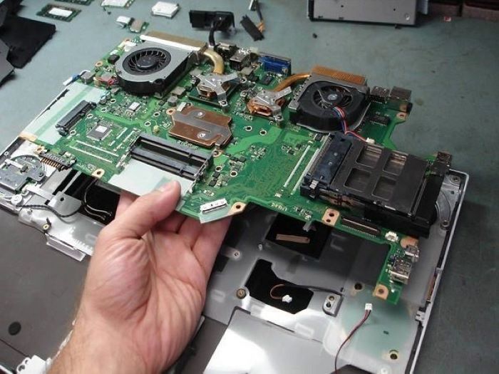 Mainboard Laptop là gì?