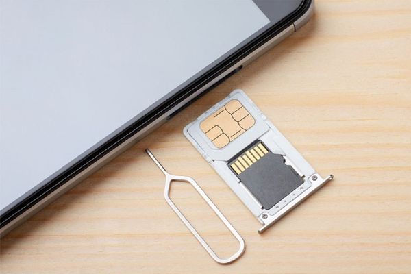 iphone không nhận sim không có dịch vụ