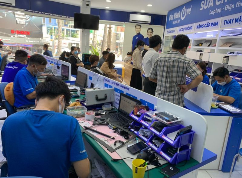 thay-pin-vivo-y12s-chinh-hang