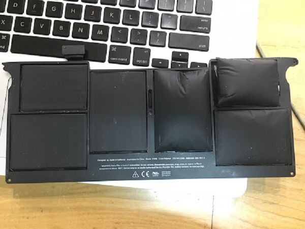 Pin Macbook bị phồng