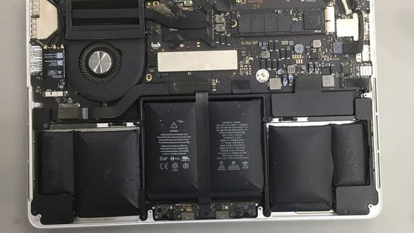 pin laptop bị phồng