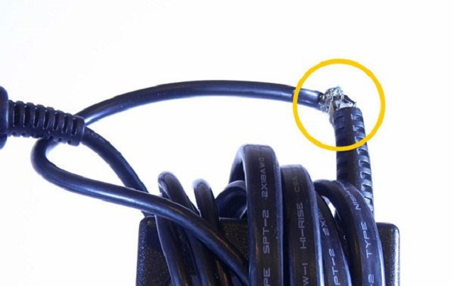 Sạc laptopasus 19v-3.42a bị hỏng