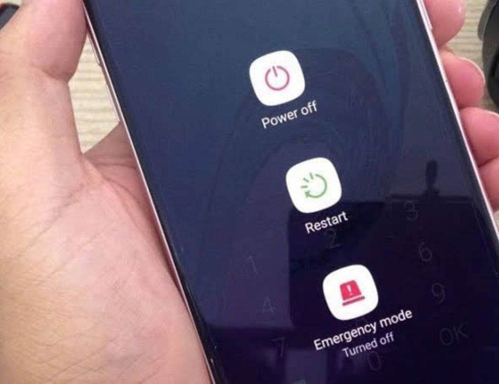 samsung-a12-khong-len-nguon