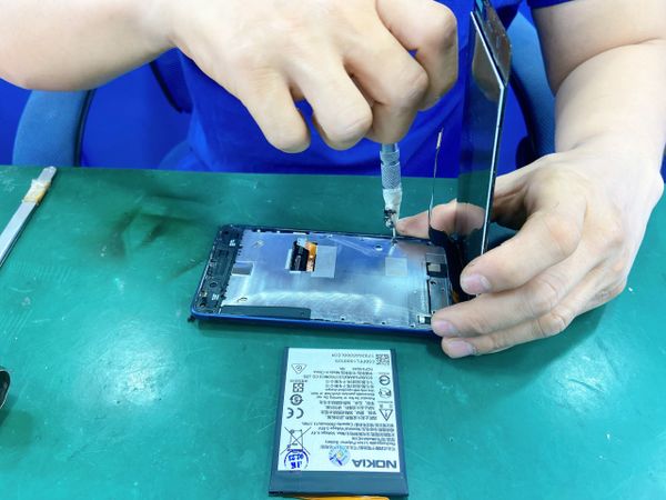 Samsung Note 5 bật không lên nguồn