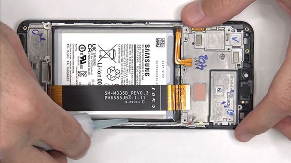 Samsung M30s không lên nguồn