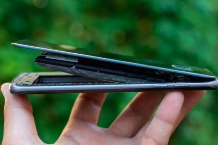 Samsung s8 bị lỗi phần cứng như Pin, Ic nguồn và các bộ phận khác