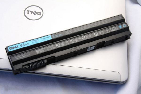 tại sao laptop mau hết pin