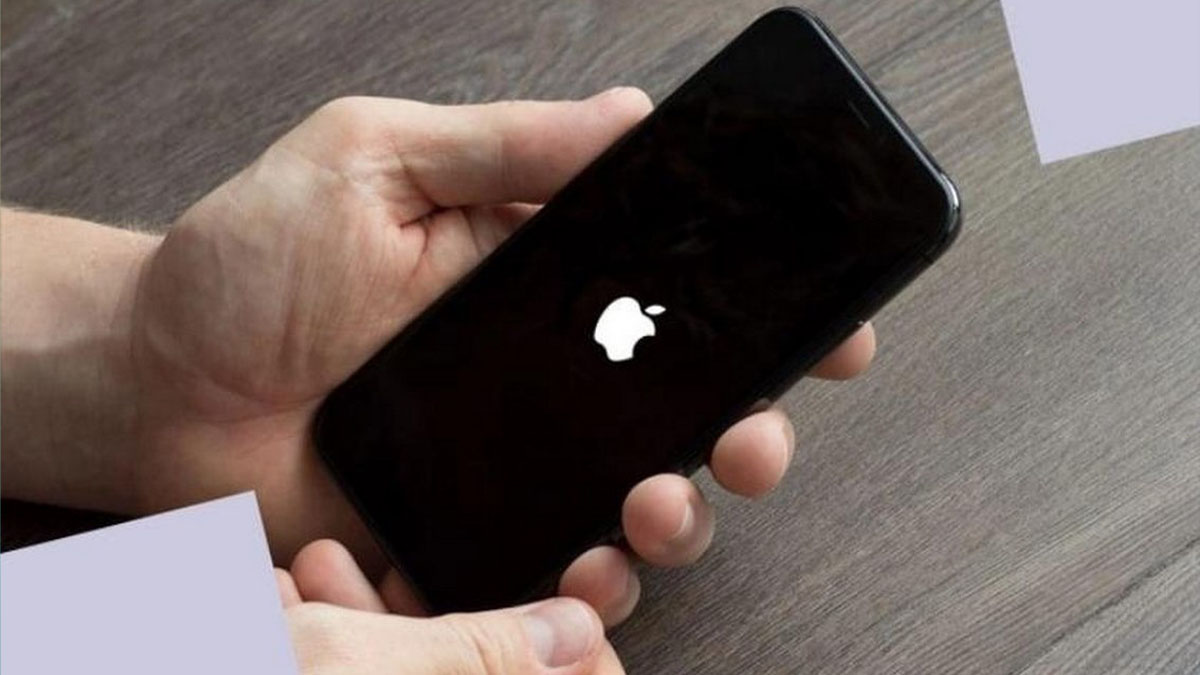 Khởi động lại điện thoại iPhone