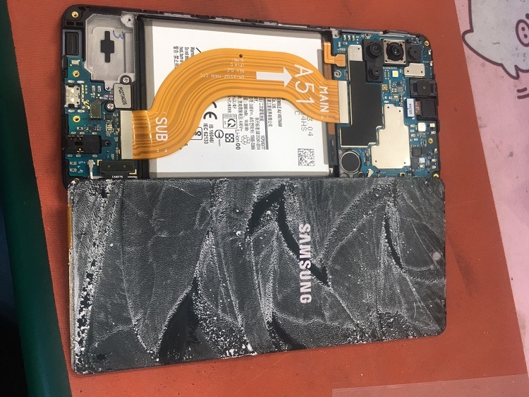 Thay kính cảm ứng Samsung tại Bảo Hành One