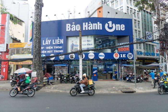 Cửa hàng sửa chữa điện thoại Bảo Hành One