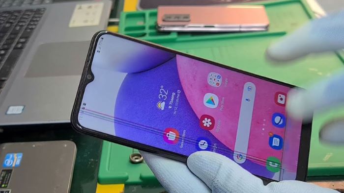 Dấu hiệu cần thay màn hình Samsung Galaxy M23 5G