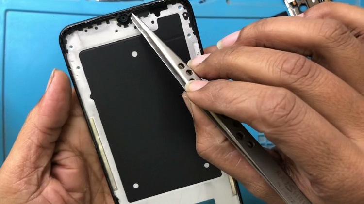 Thay màn hình Vivo Y21 chính hãng tại Bảo Hành One