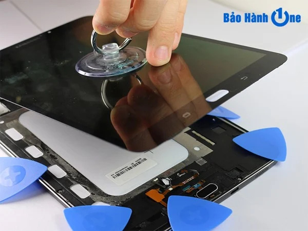 Thay kính cảm ứng tablet chính hãng tại Bảo Hành One
