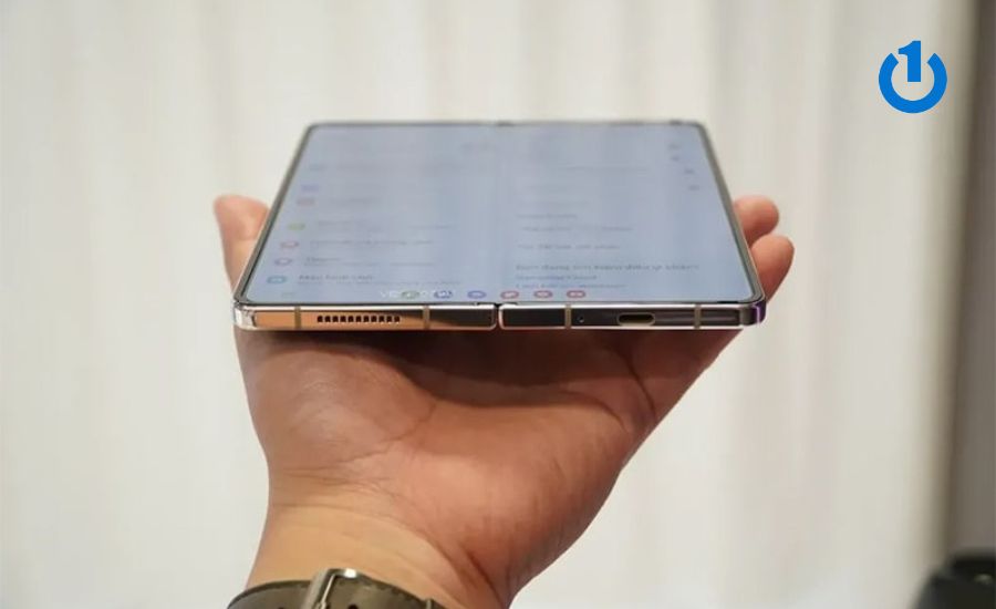 Thay-mic-loa-thoai-Samsung-Galaxy-Z-Fold4-5G