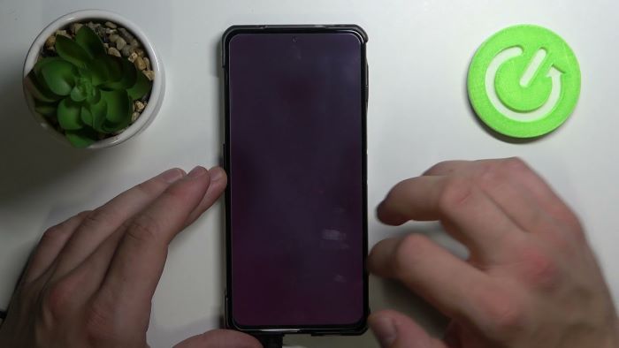 Black Shark 5/5 Pro hết pin tắt nguồn