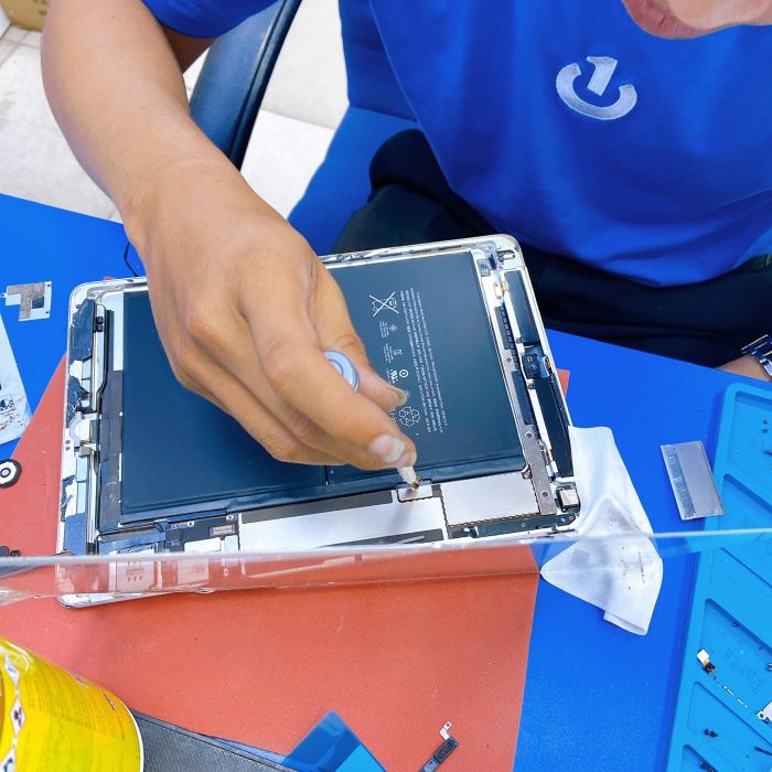 Thay pin iPad mini 6 nhanh chóng, lấy ngay