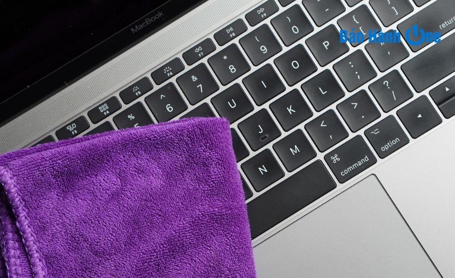 thay-vo-macbook-air-m2-2022