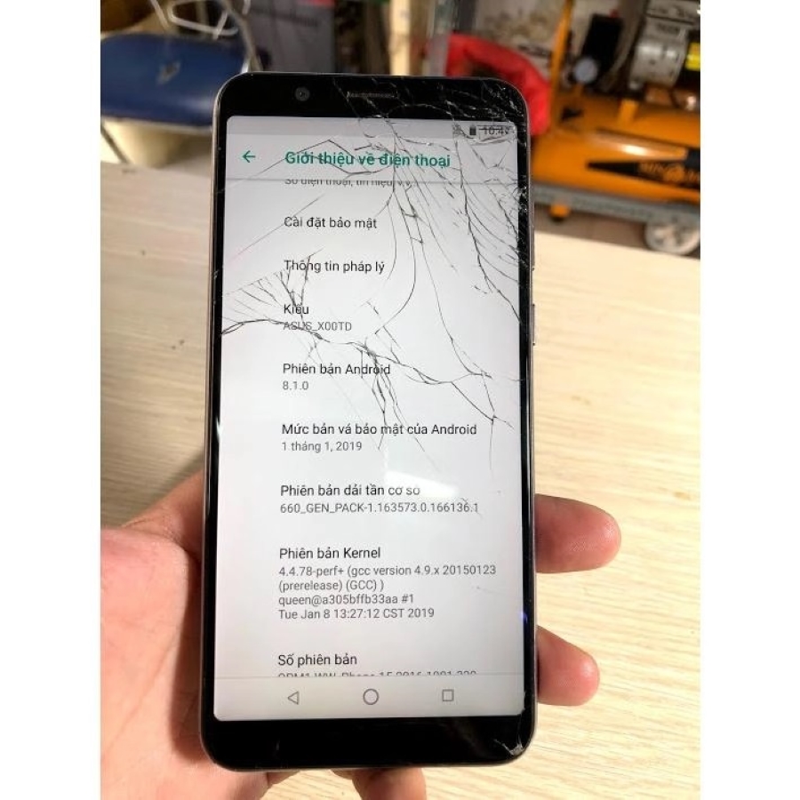 Asus Zenfone Max Pro M1 vỡ mặt kính