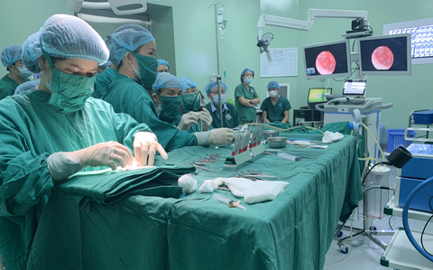 Bệnh viện TW Thái Nguyên: Phẫu thuật trực tuyến với các điểm cầu nhờ Giải pháp khám, chữa bệnh từ xa chuyên sâu