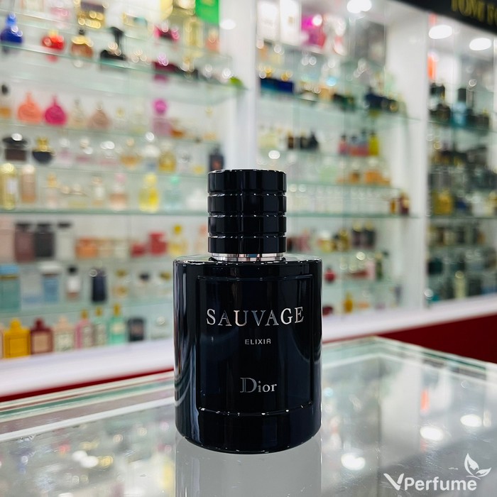 Thiết kế chai nước hoa Dior Sauvage Elixir Parfum