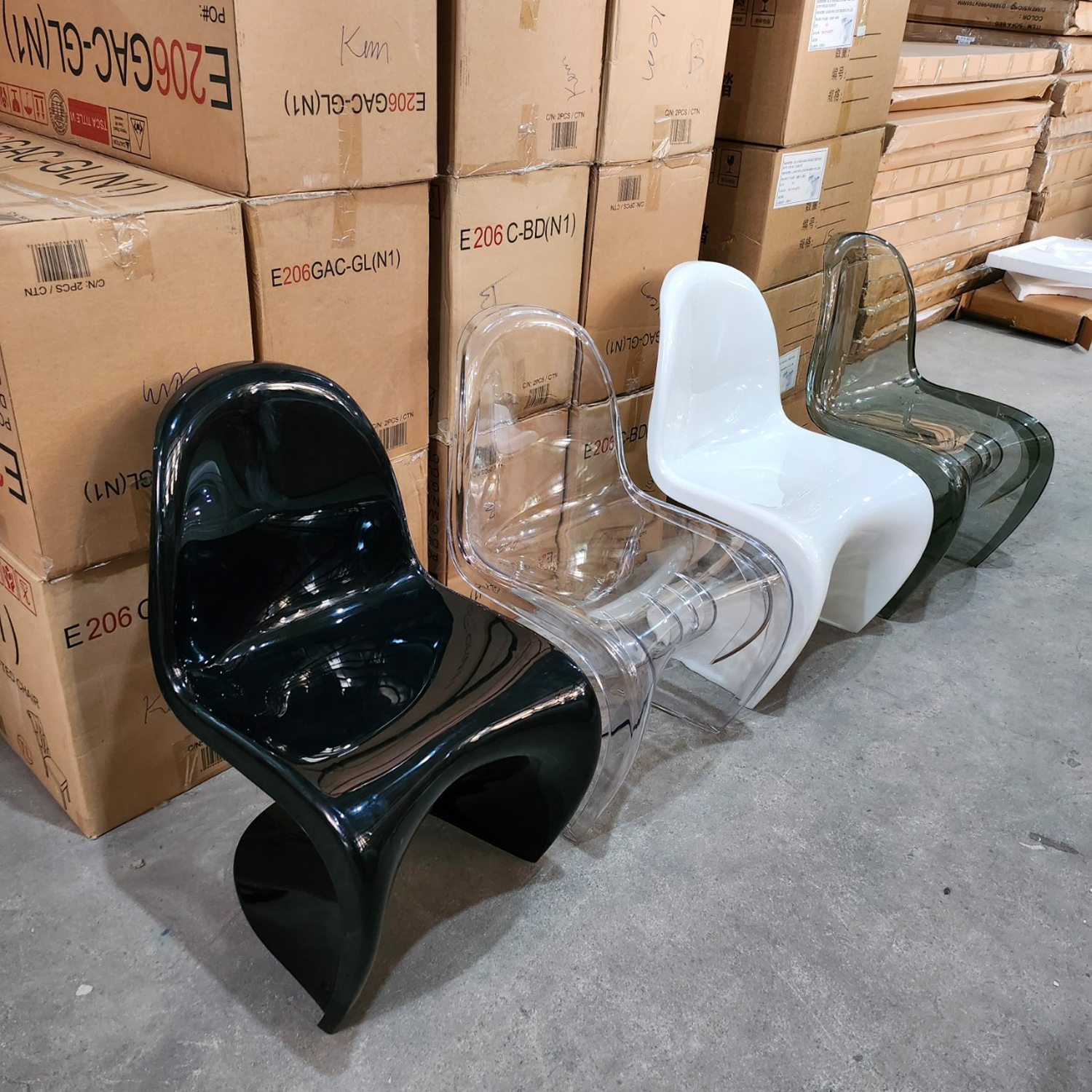 Ghế-PANTON-Chair-Ghế-Nhựa-Trong-Suốt-Cao-Cấp