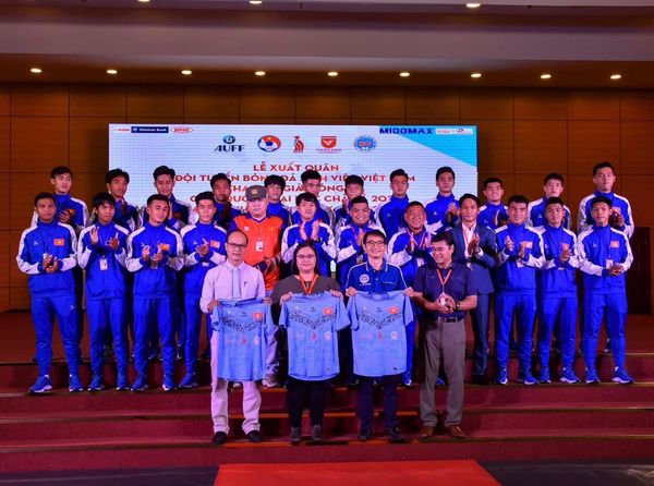 Kamito cùng Đội tuyển Sinh viên Việt Nam tham dự Giải bóng đá các Trường Đại học Châu Á 2023.