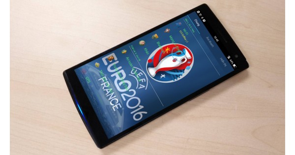 doi-giao-dien-smartphone-oppo-cuc-doc-chao-don-euro-2016