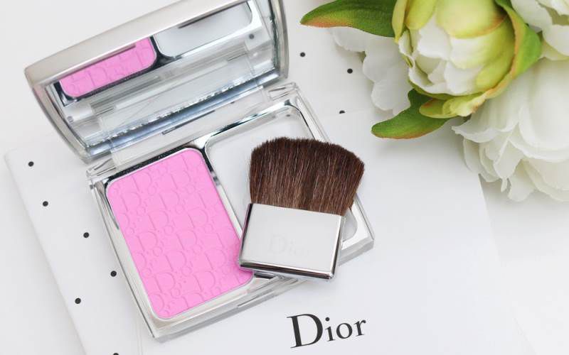 3 sản phẩm nổi tiếng nào của Dior bất ngờ bị thu hồi tại Việt Nam