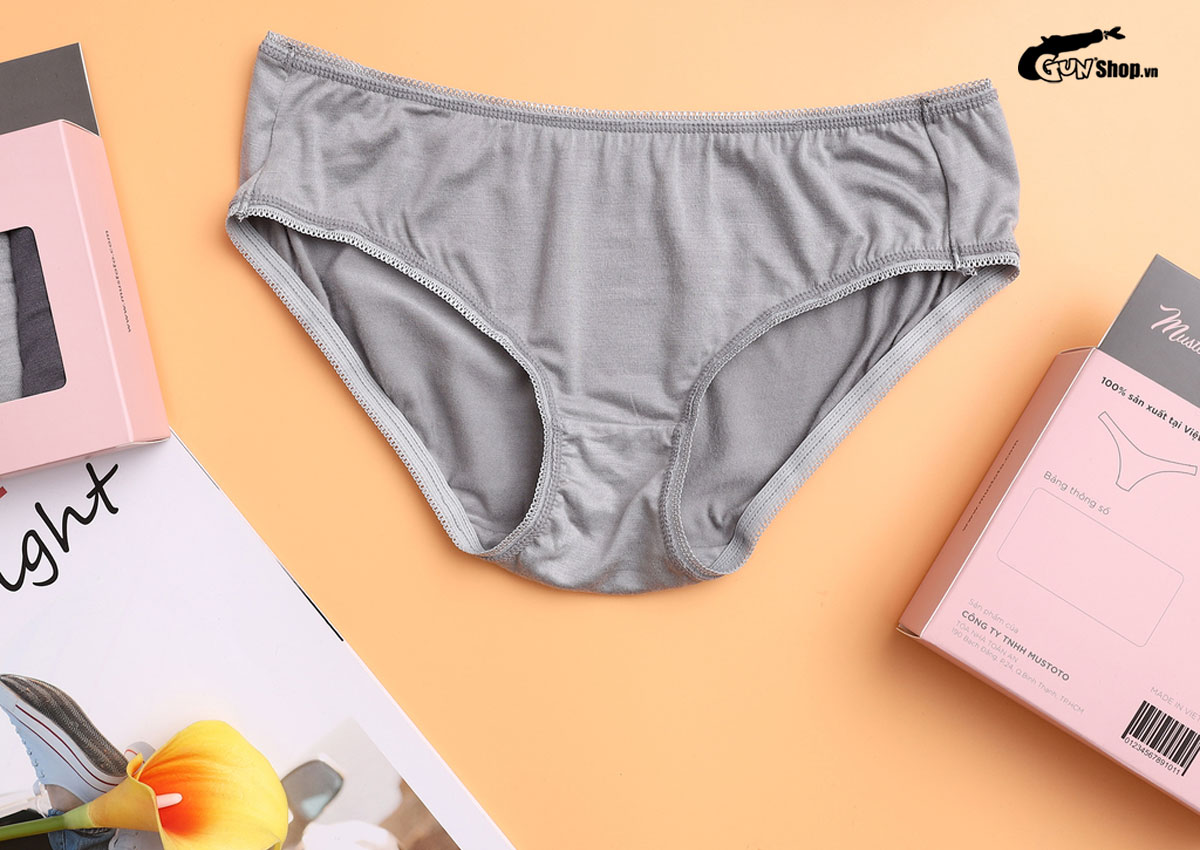 Tại sao con gái phải mặc quần lót?