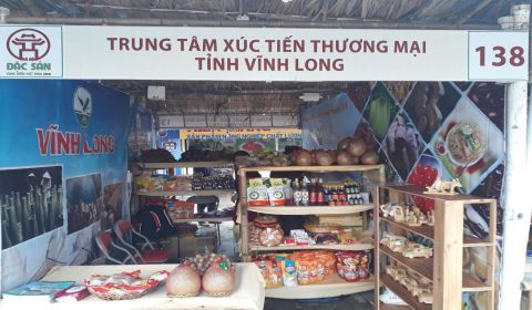 Sản phẩm của Vĩnh Long tham gia Hội chợ Đặc sản vùng miền & kết nối cung cầu tại Hà Nội 2018