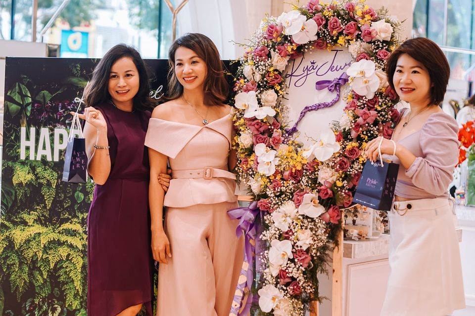 Nữ CEO Kya Jewel và bí quyết