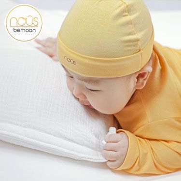 CHỌN MŨ SƠ SINH CHO BÉ, MẸ CẦN LƯU Ý ĐIỀU GÌ?