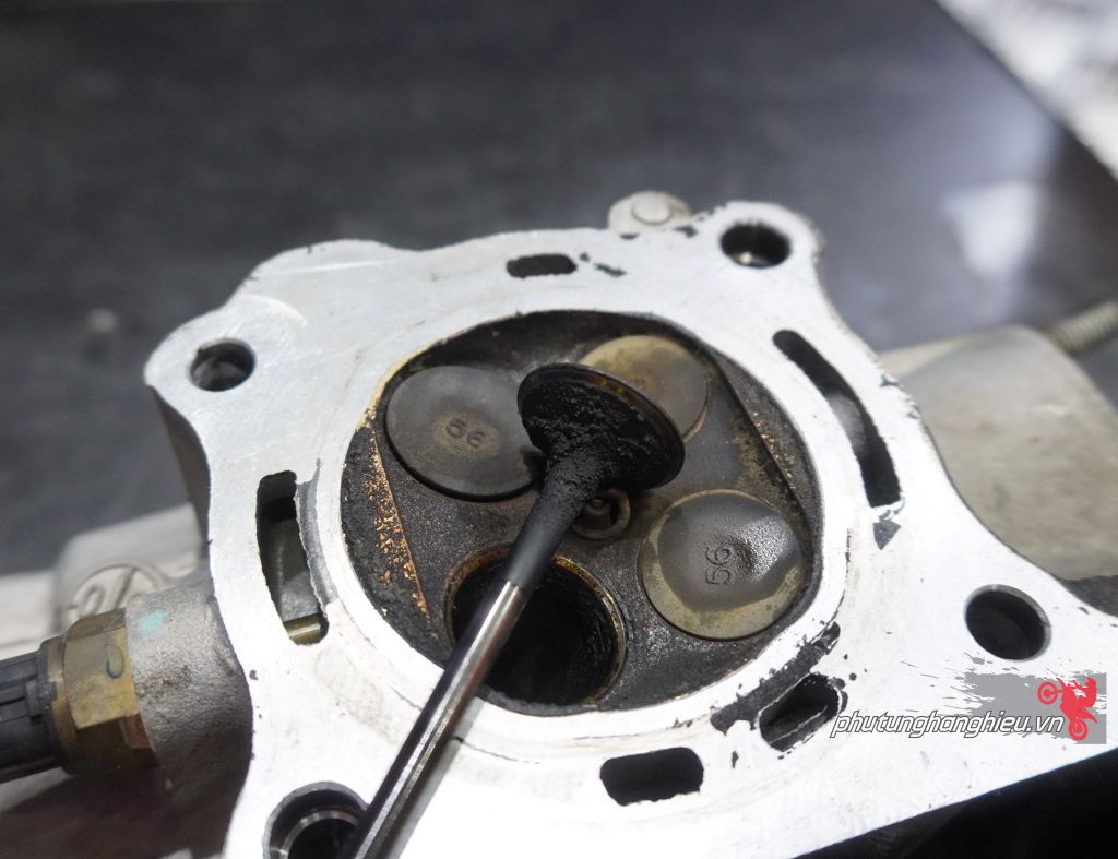 Xupap đóng muội than - phục hồi công suất máy